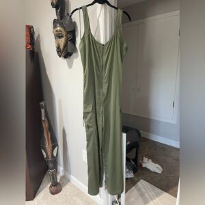 Satin with buckles wide legged jumper